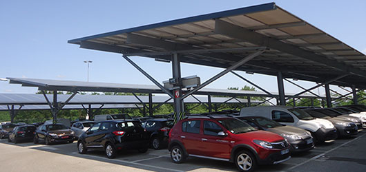 Ombrière solaire